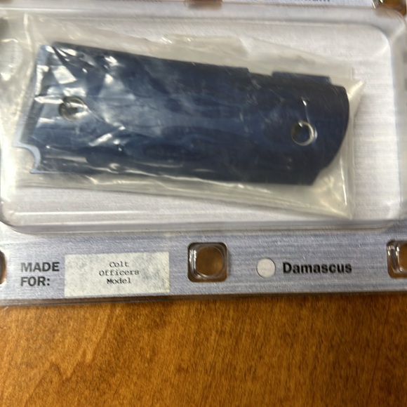 Hogue Extreme aluminum grips - Picture 2 of 8